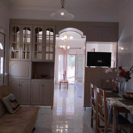Stefi House *